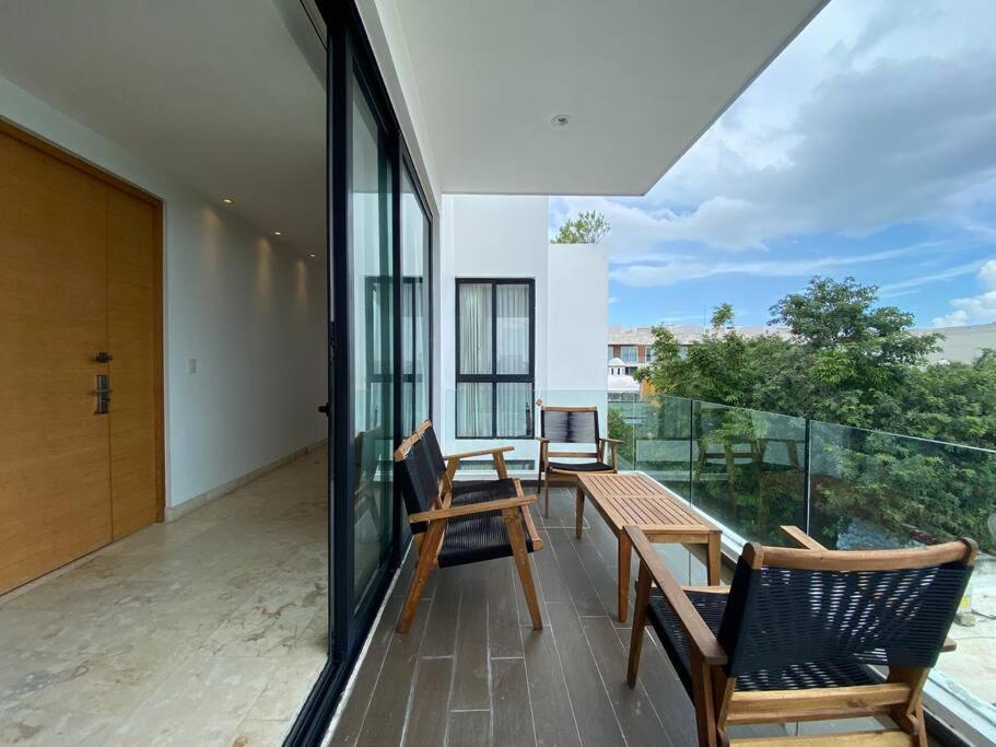 Anah - Brilliant Roof! Excelente Location, Full Gym! * Playa del Carmen